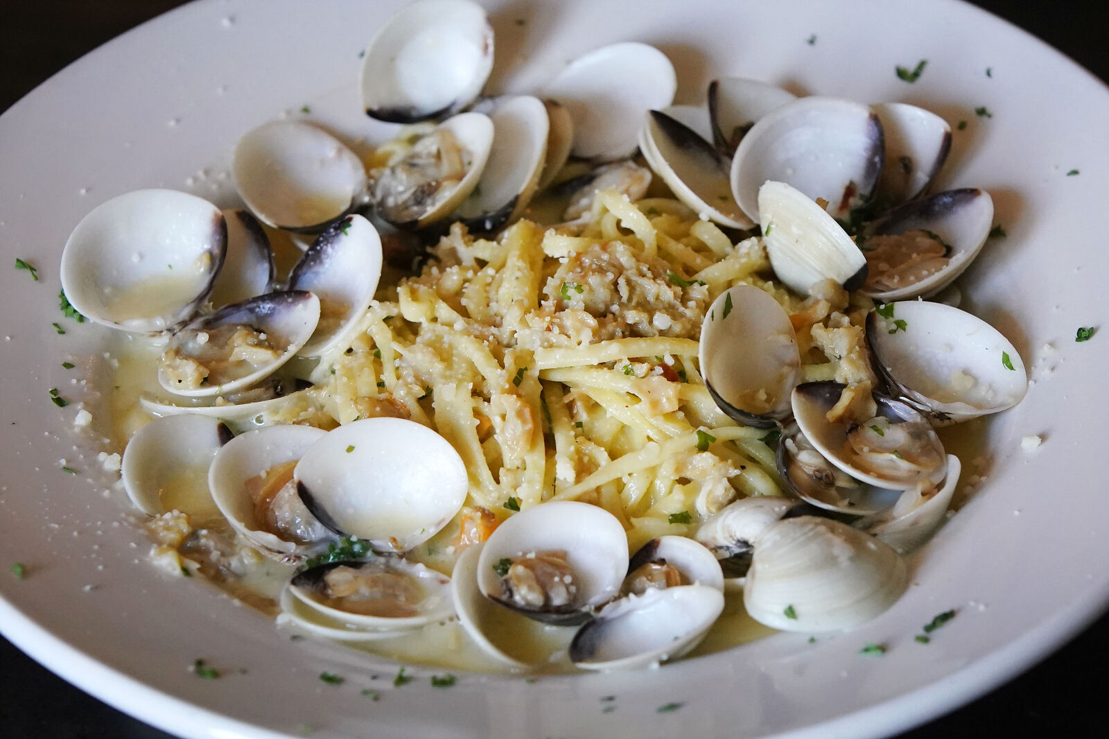 Sauce linguine et palourdes blanches
